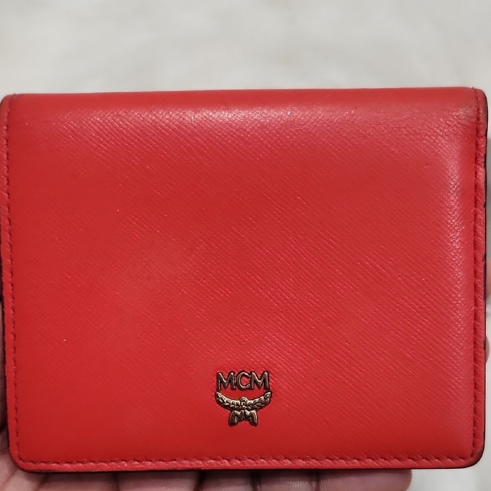 ❤️🔹️MCM 🔹️red /orange Leather Women's Wallet - Picture 9 of 10